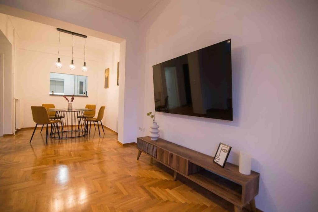 Egoiste Athens Apartment Bagian luar foto